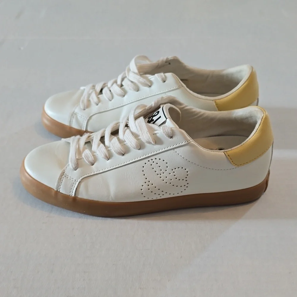 Sam & Libby Women's Casual Addie Sport Sneakers White Size 7.5